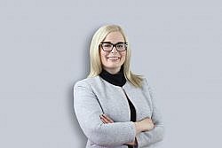 Portrait of Gwenyth Stadig