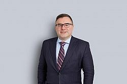 Portrait of Darren Lund